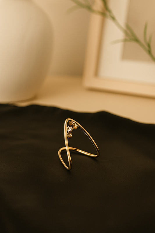 Aurora Curve Ring
