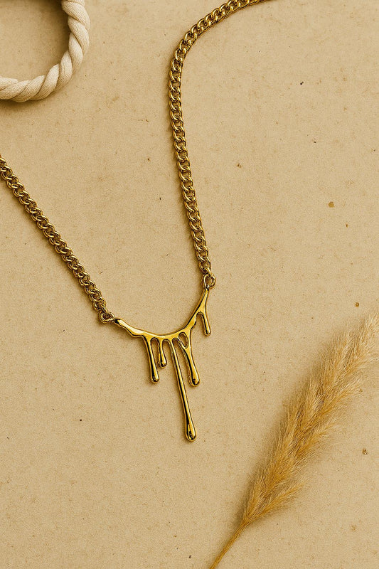 Drip Drama Necklace